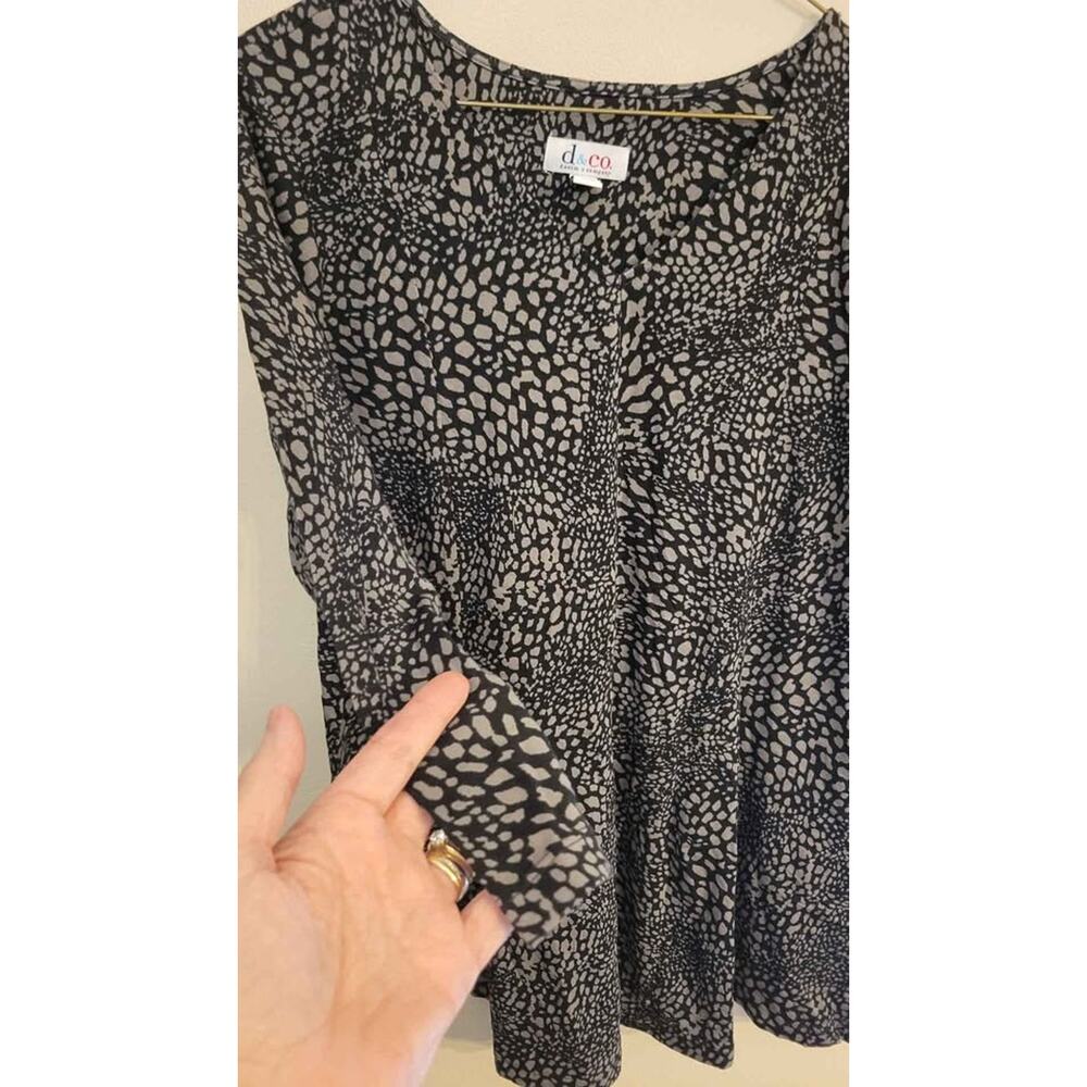 Denim & Company leopard top L - Picture 3 of 5